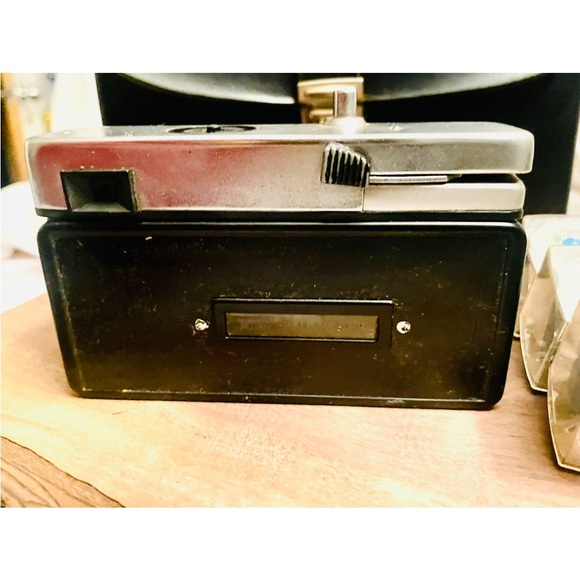 Halina Simplette EE Automatic Vintage Instamatic Camera Flash Bulbs Case - Picture 7 of 8